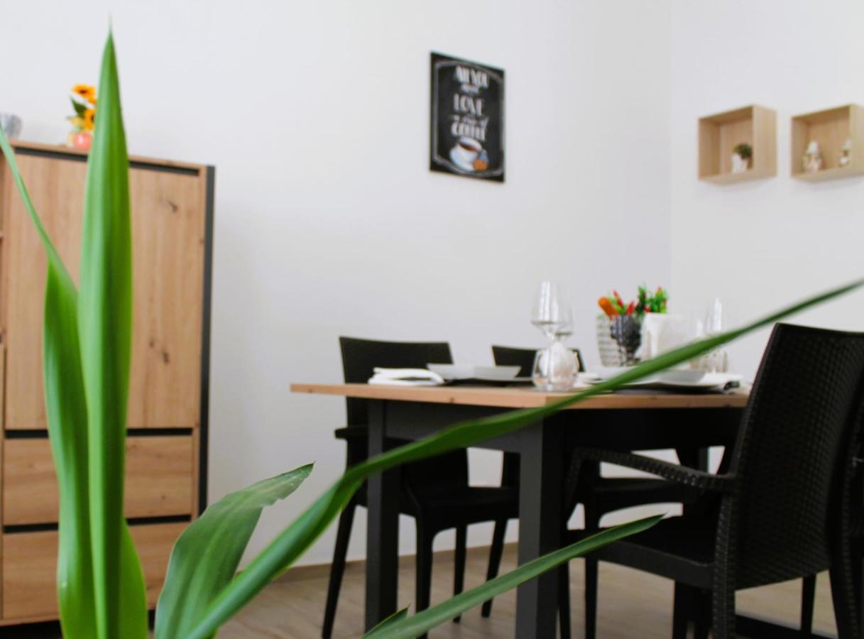 Vento Di Grecale Apartment Трапани Екстериор снимка