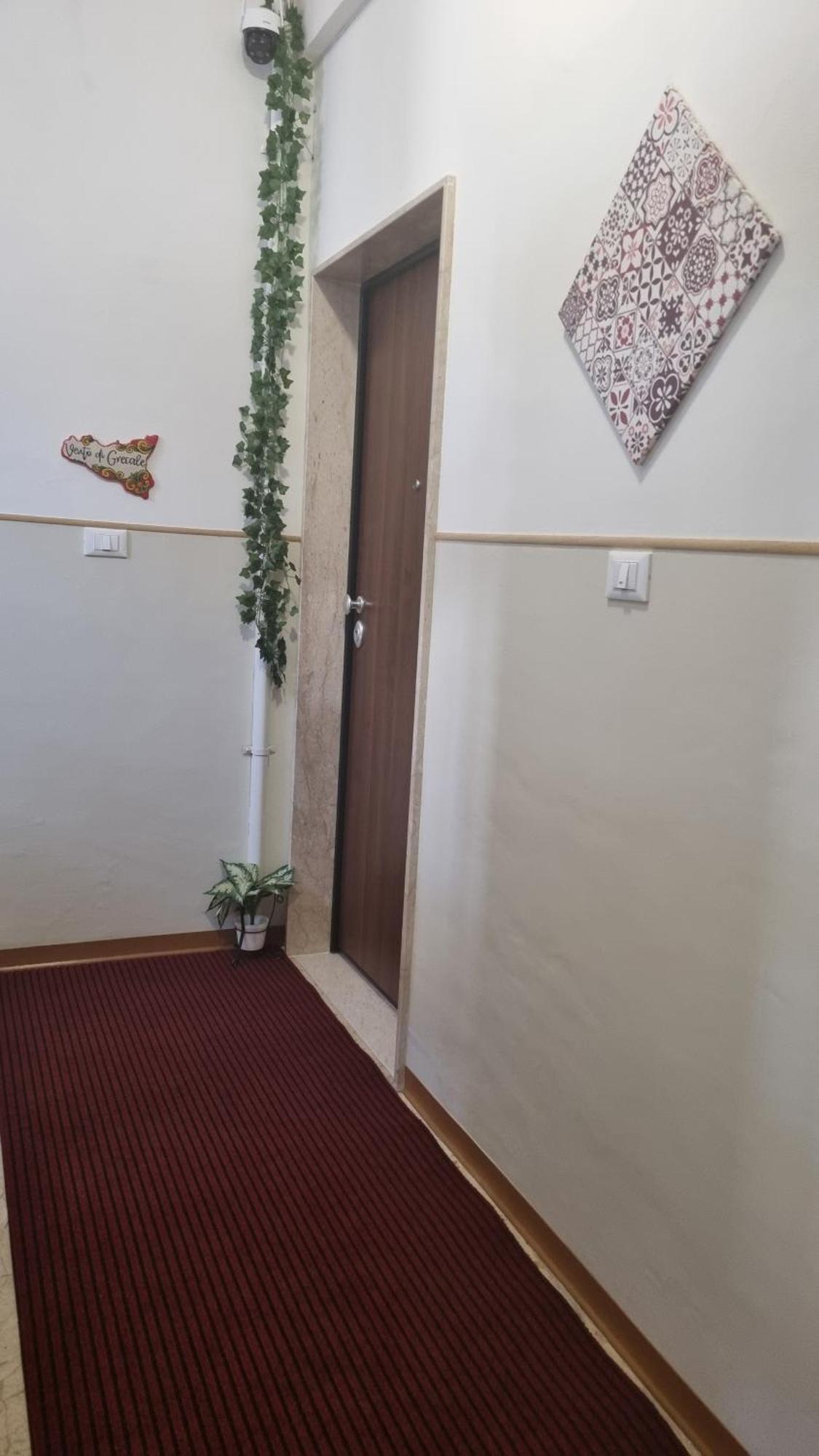 Vento Di Grecale Apartment Трапани Екстериор снимка